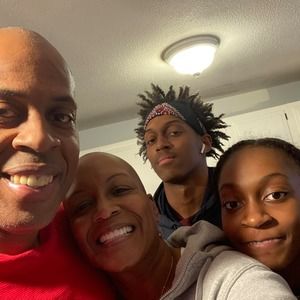 Meet your Posher, Joyce